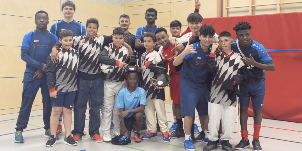 Gruppenfoto des Münchner Teams beim Provinzsportfest in Essen