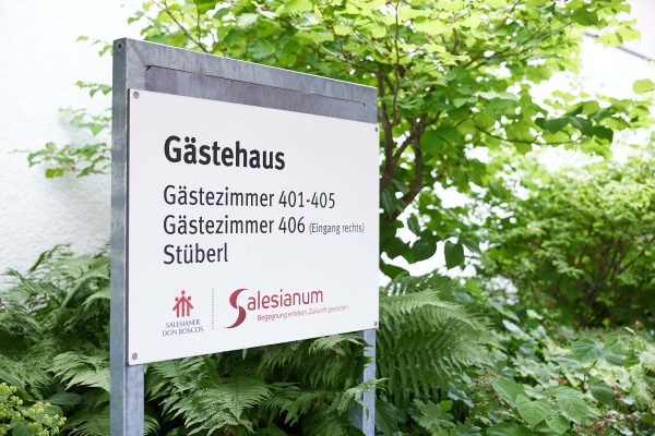 Schild Gästehaus